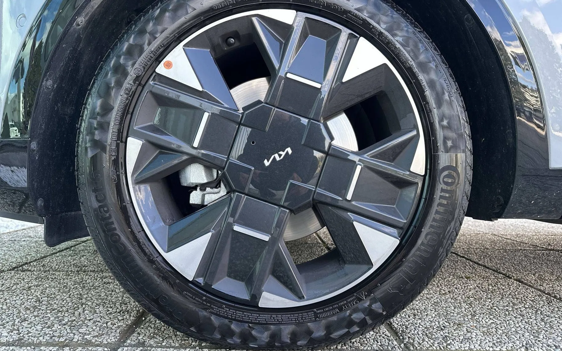 Notranja slika - KIA Sportage - 1.6 T-GDi 132kW AWD GT-Line. 7 DCT... - 9