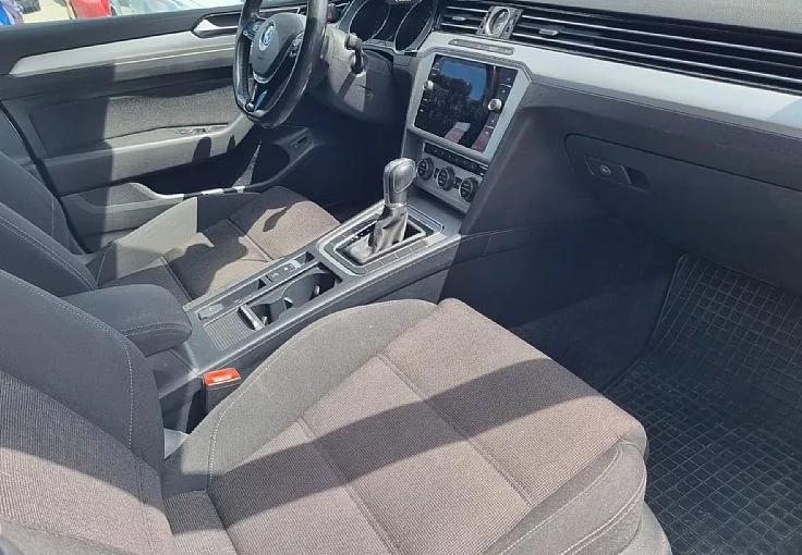 Zunanja slika - Volkswagen Passat - Variant 2.0 TDI BMT Highline DSG ACC - 8