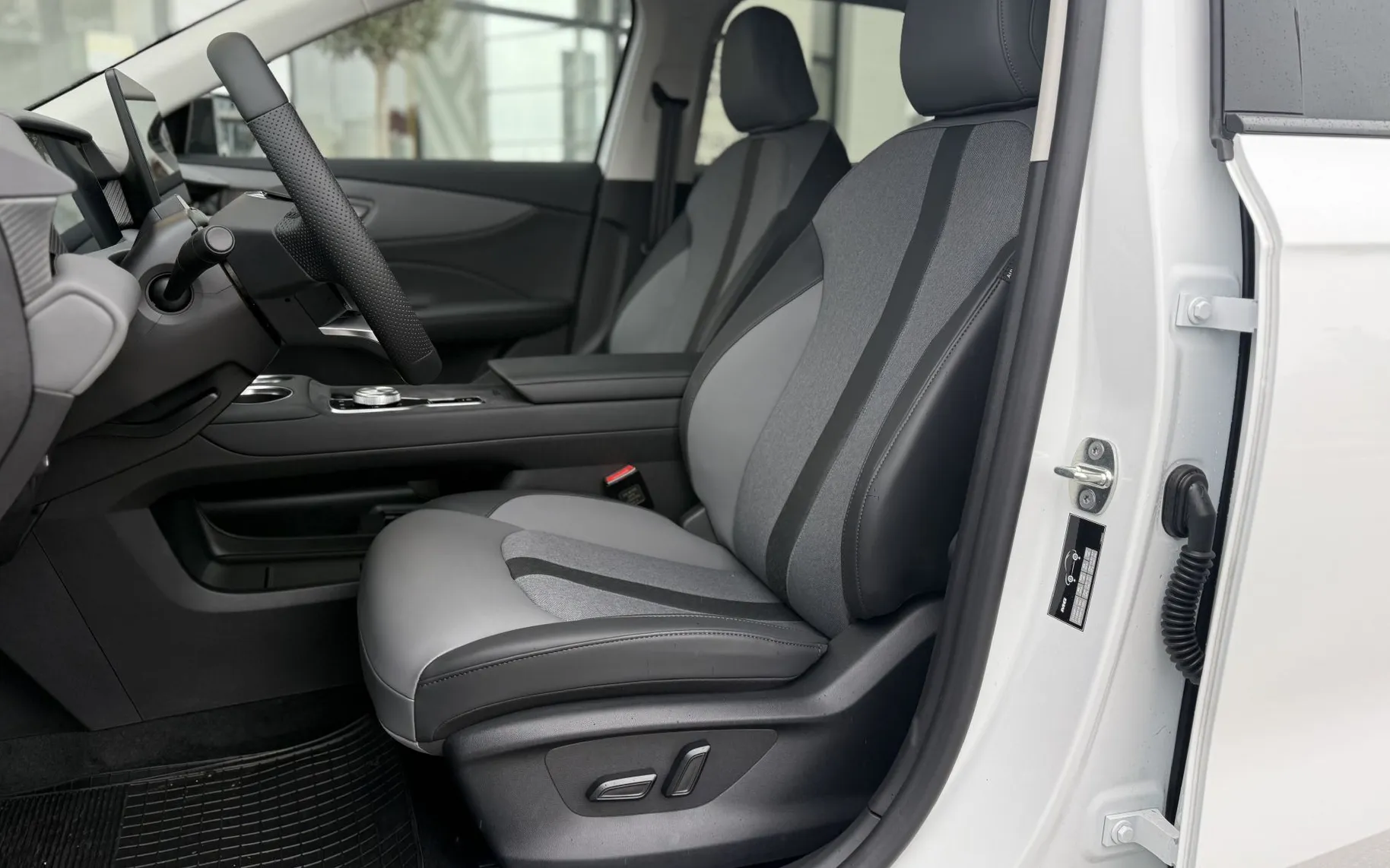 Zunanja slika - MG MGS5 EV - Luxury - 9
