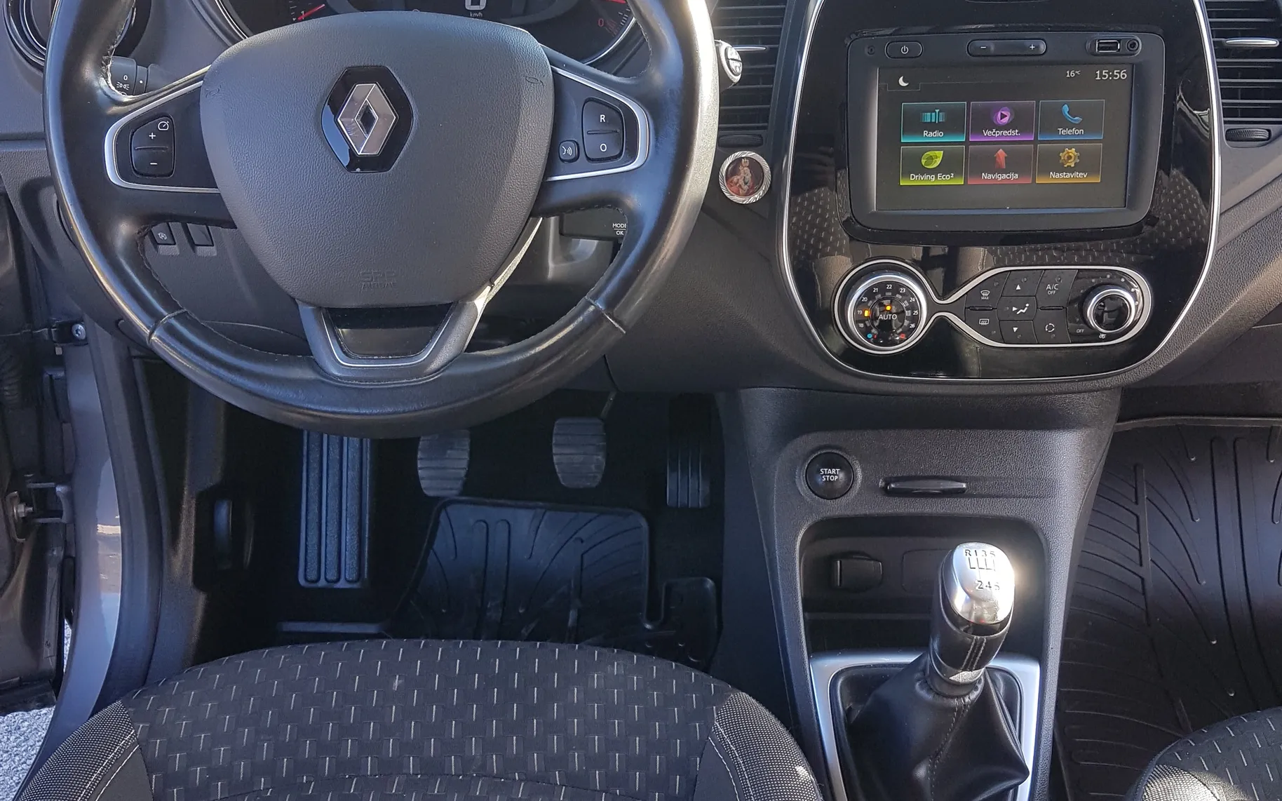 Zunanja slika - Renault Captur - TCe 130 Intens - SLO - 1. LASTNIK - 16