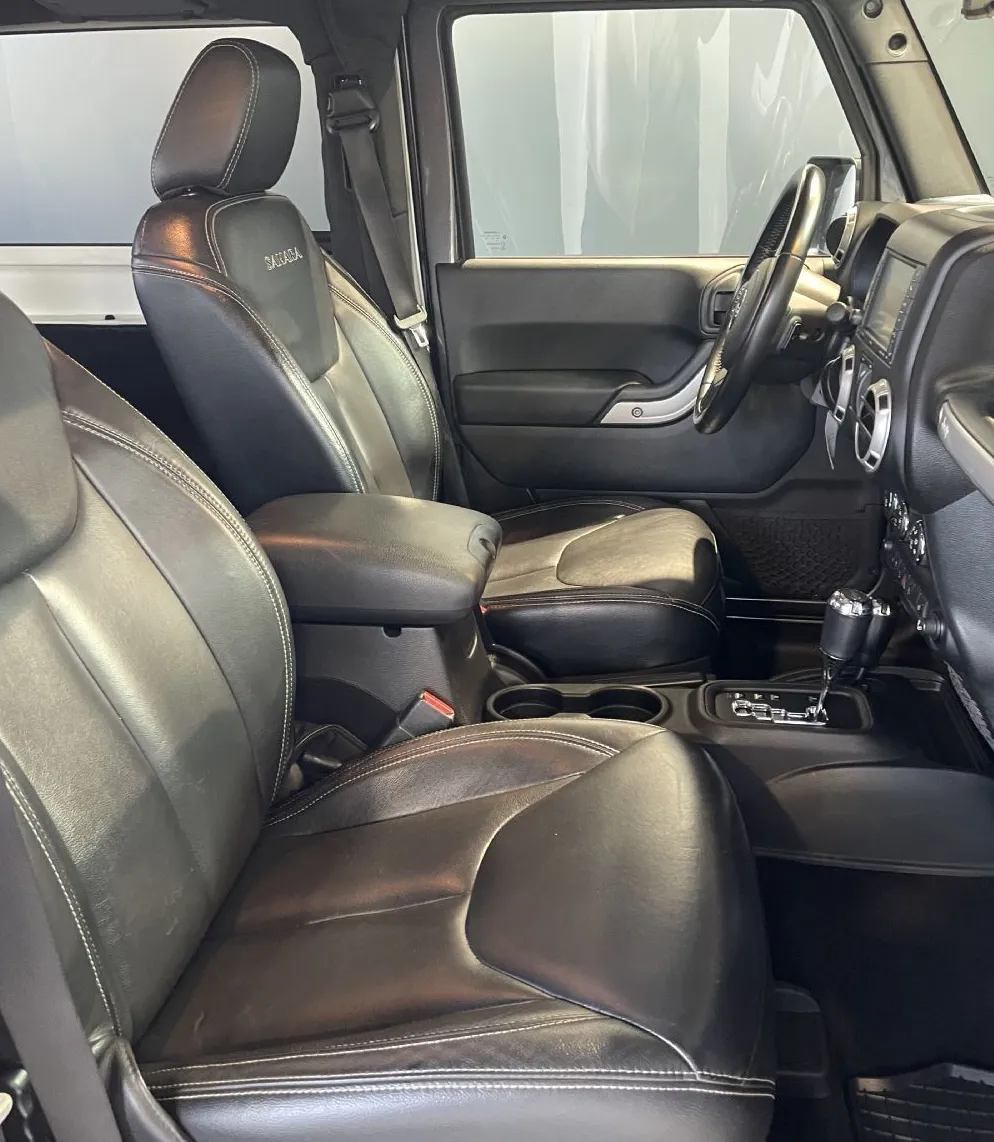 Zunanja slika - Jeep Wrangler - 2.8CRD-AUT-SAHARA-GRETJE SEDEŽEV-USNJE - 11