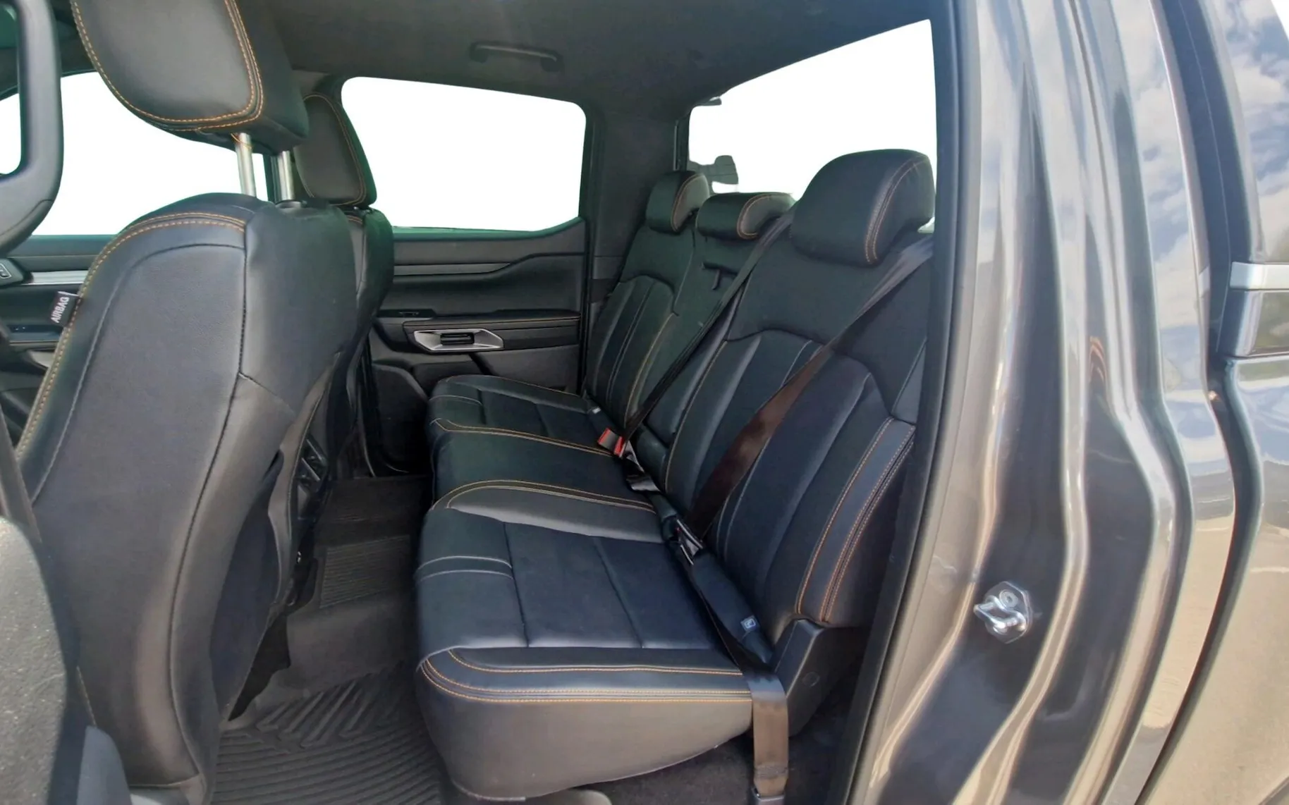 Zunanja slika - Ford Ranger - WILDTRAK 3.0 EcoBlue 177KW 240KM V6 e-4WD - 6