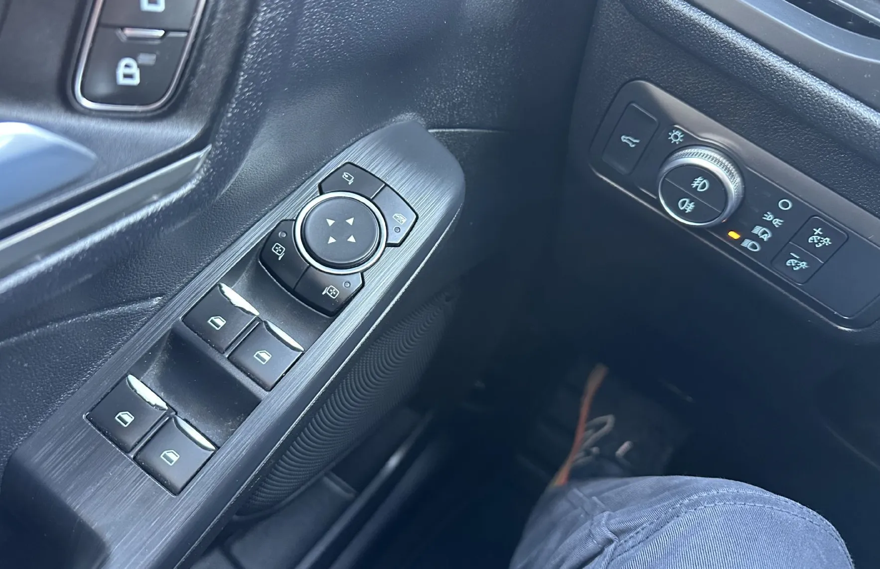 Zunanja slika - Ford Kuga - TitaniumX 2.0 EcoBlue 140kW.NEMŠKI+4ALU.KAMERA.4X4 - 8