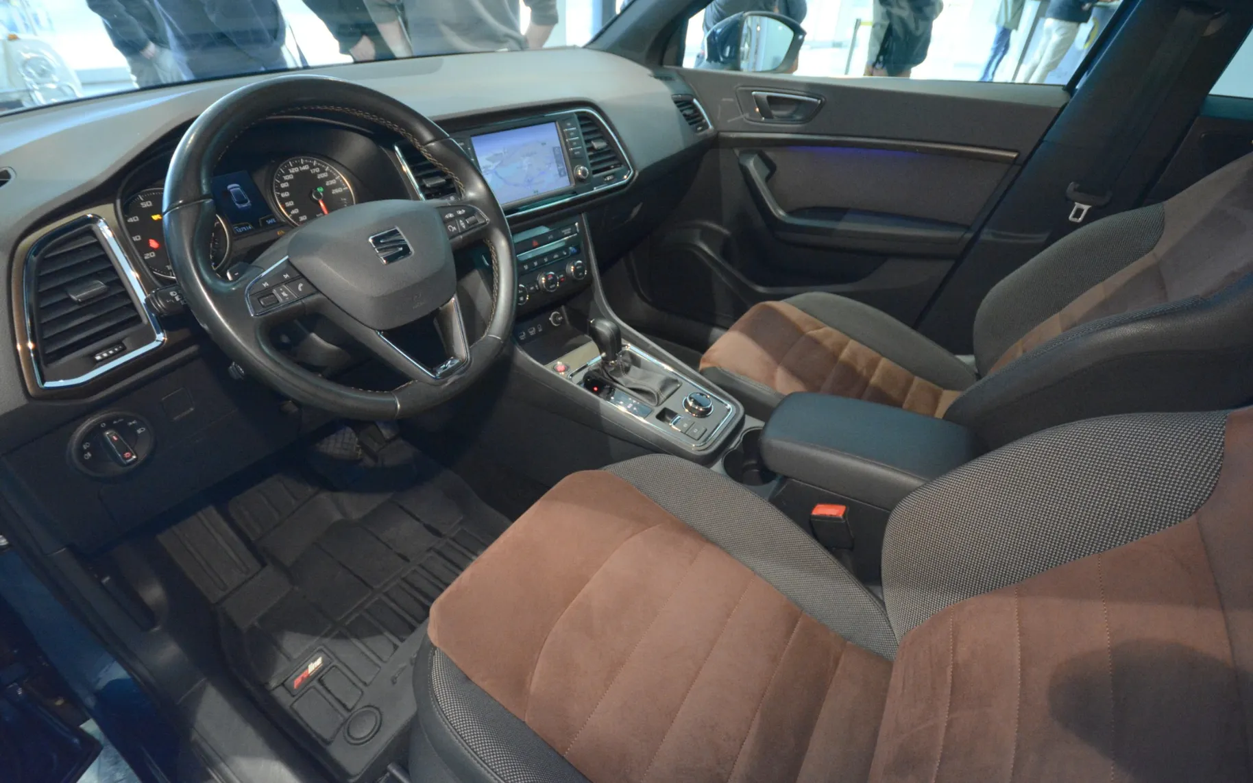 Zunanja slika - Seat Ateca - SLO 1.4TSI DSG Xcellence 1LAST-LED-PANORAMA-KAMERA - 7