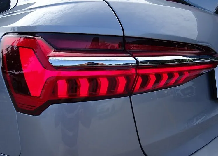 Zunanja slika - Audi A6 - Avant 40 TDI QUATRRO S tronic 204KM - REDNO SERVISIRAN - - 19