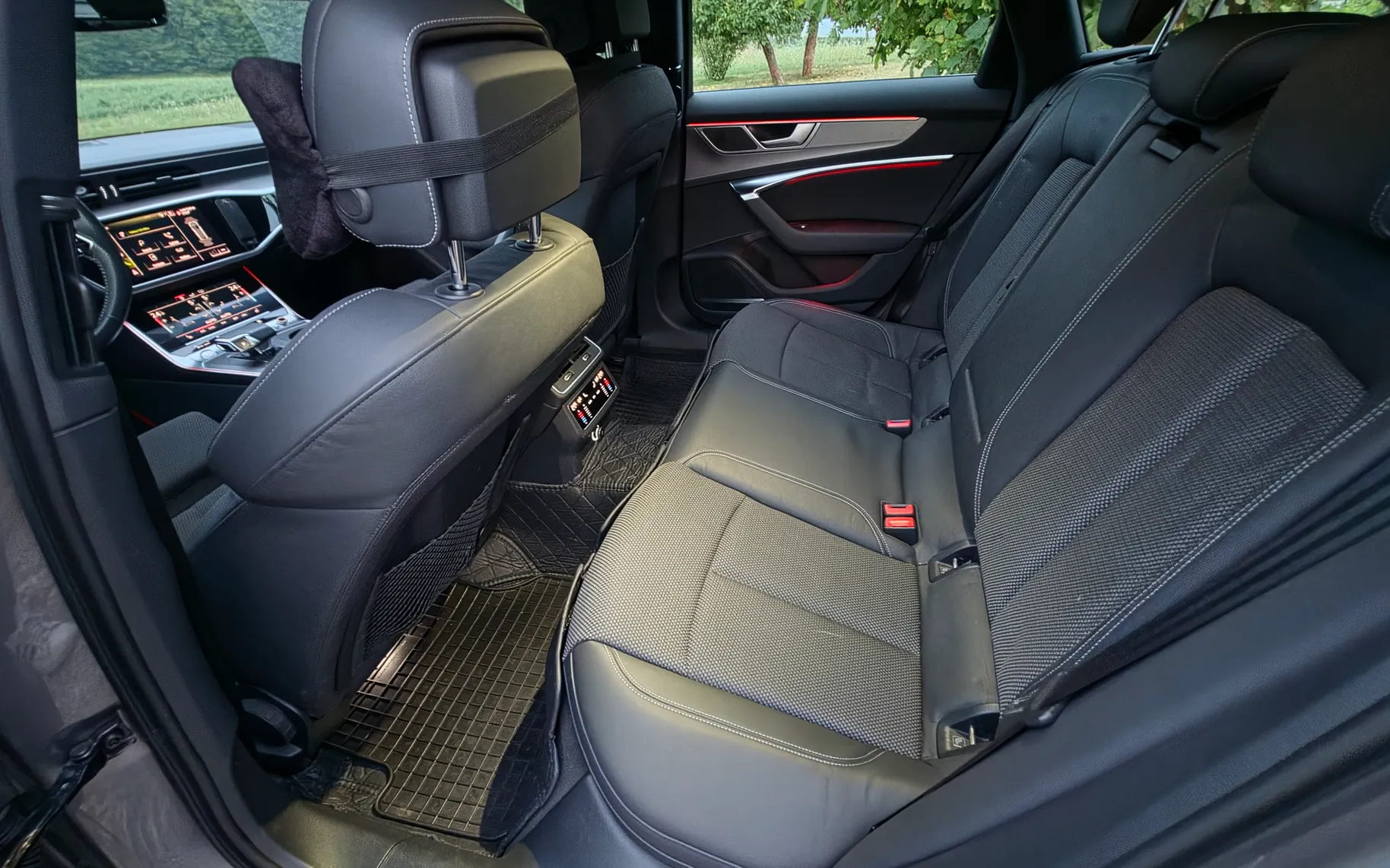 Notranja slika - Audi A6 - Avant (C8) 50 TDI V6 (286 Hp) quattro Mild Hybrid Tiptronic - 13