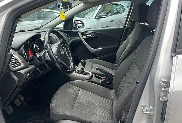 Zunanja slika - Opel Astra - 1.7CDTI 81KW RM6 - 6