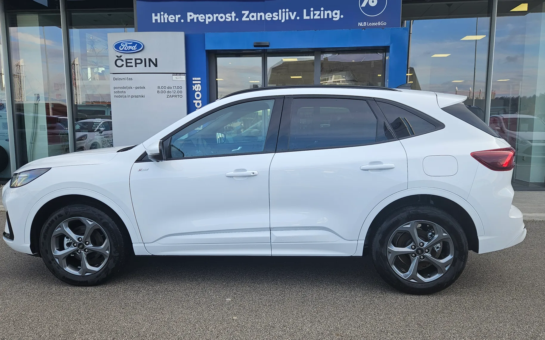 Zunanja slika - Ford Kuga - 2.5 Duratec FHEV ST-Line - 3