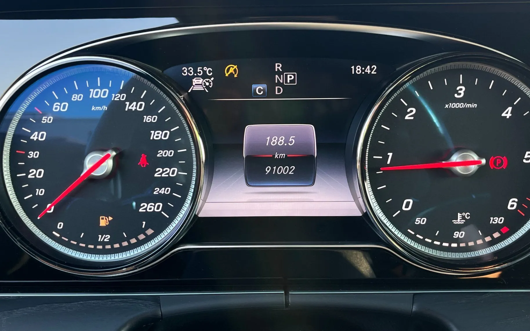 Zunanja slika - Mercedes-Benz E-Razred - E Coupe 300d AMG Line CRYSTAL.ACC.VZR.KAM - 15