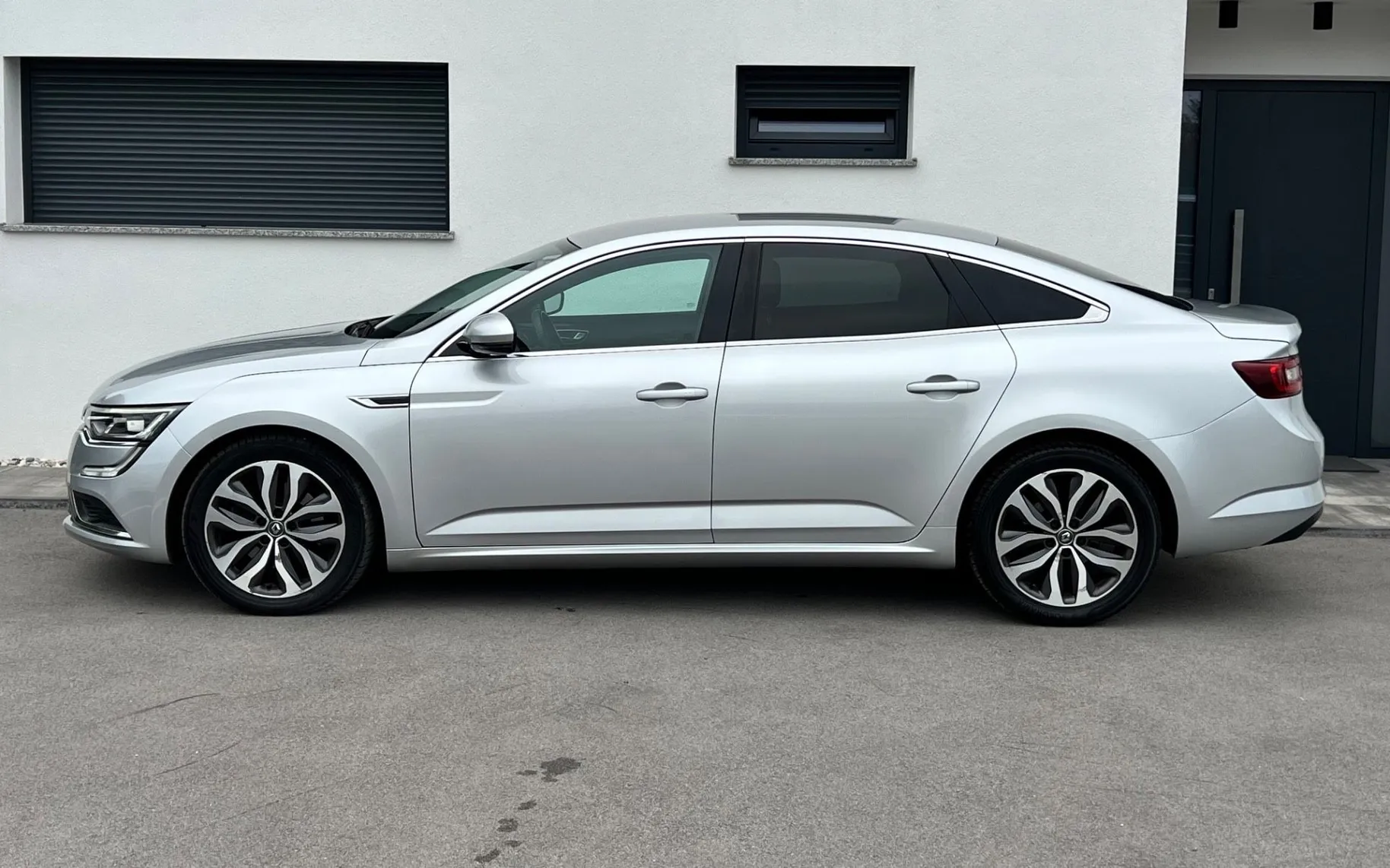 Zunanja slika - Renault Talisman - 1.6 dCi+LED+HEAD UP+ACC+18COL+KEYLESS GO... - 4