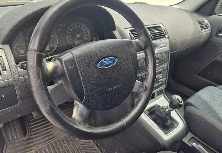 Zunanja slika - Ford Mondeo - 2.0 TDCi + 96kw + 6prestav + ZADNJA CENA - 10