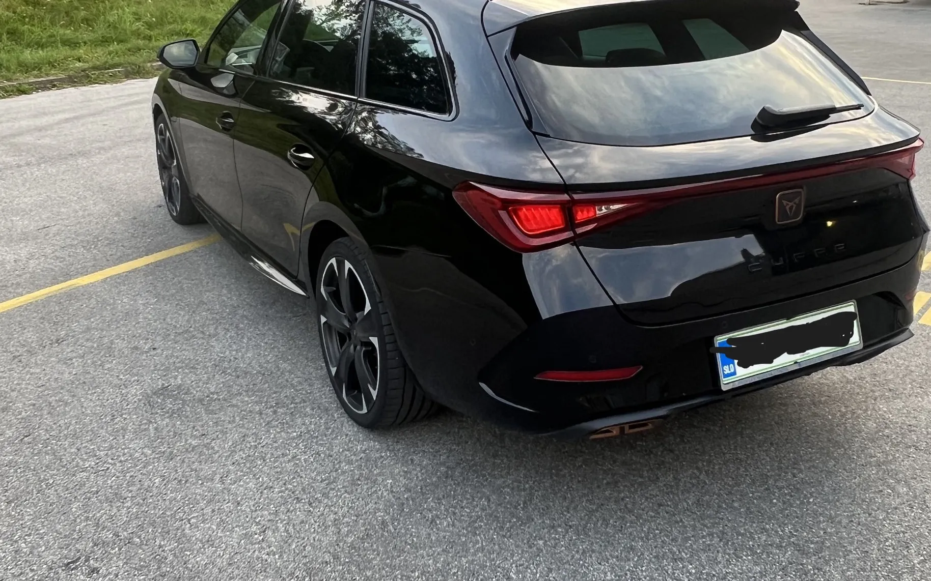 Zunanja slika - Cupra Leon - ST 1.4eHybrid - 3