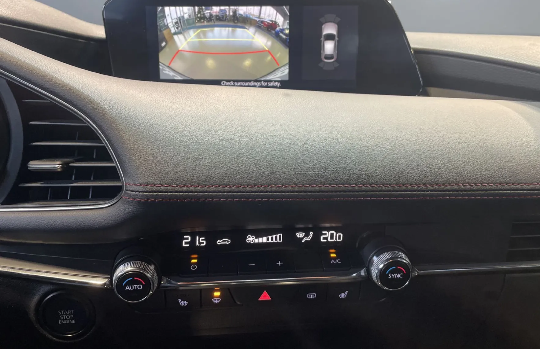 Zunanja slika - Mazda Mazda3 - HEAD UP-KEYLESS-VIRTUAL-NAVIGACIJA-KAMERA-ACC-LED - 12