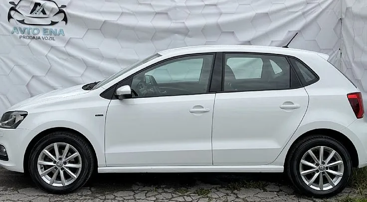 Zunanja slika - VW Polo - 1.0 - PDC 2x - ALU15 - GRETJE SED. - TEMP. - 6