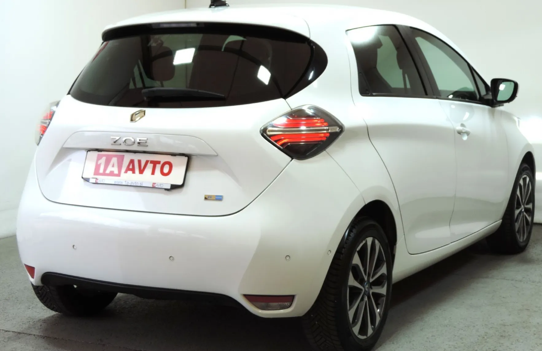 Zunanja slika - Renault Zoe - INTENS R135 - 5