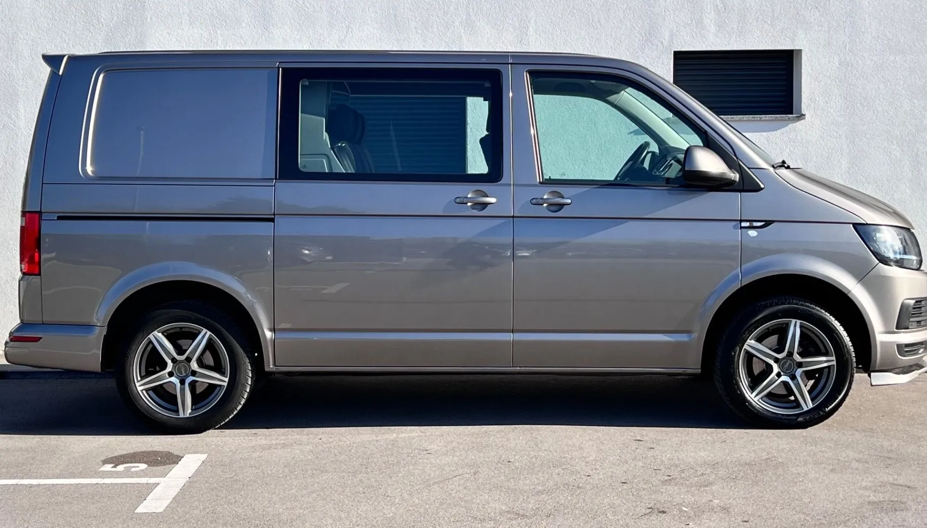 Zunanja slika - Volkswagen Transporter - 2.0 TDI+150KM+SLO+1.LAST+KAMERA... - 5