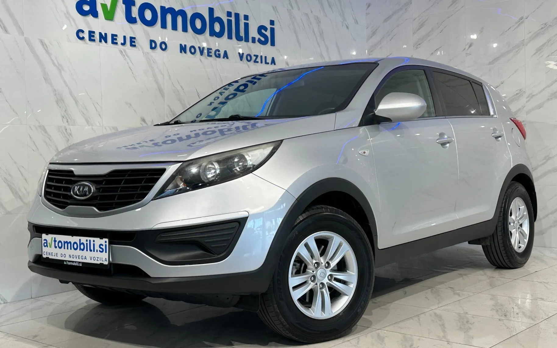 Zunanja slika - KIA Sportage - 2.0 Active - Slovensko vozilo... - 1