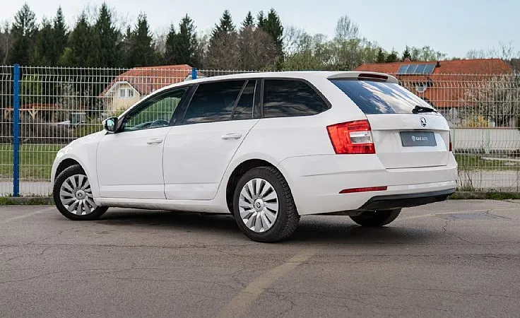Zunanja slika - Škoda Octavia - Combi 2.0 TDI Ambition - 7