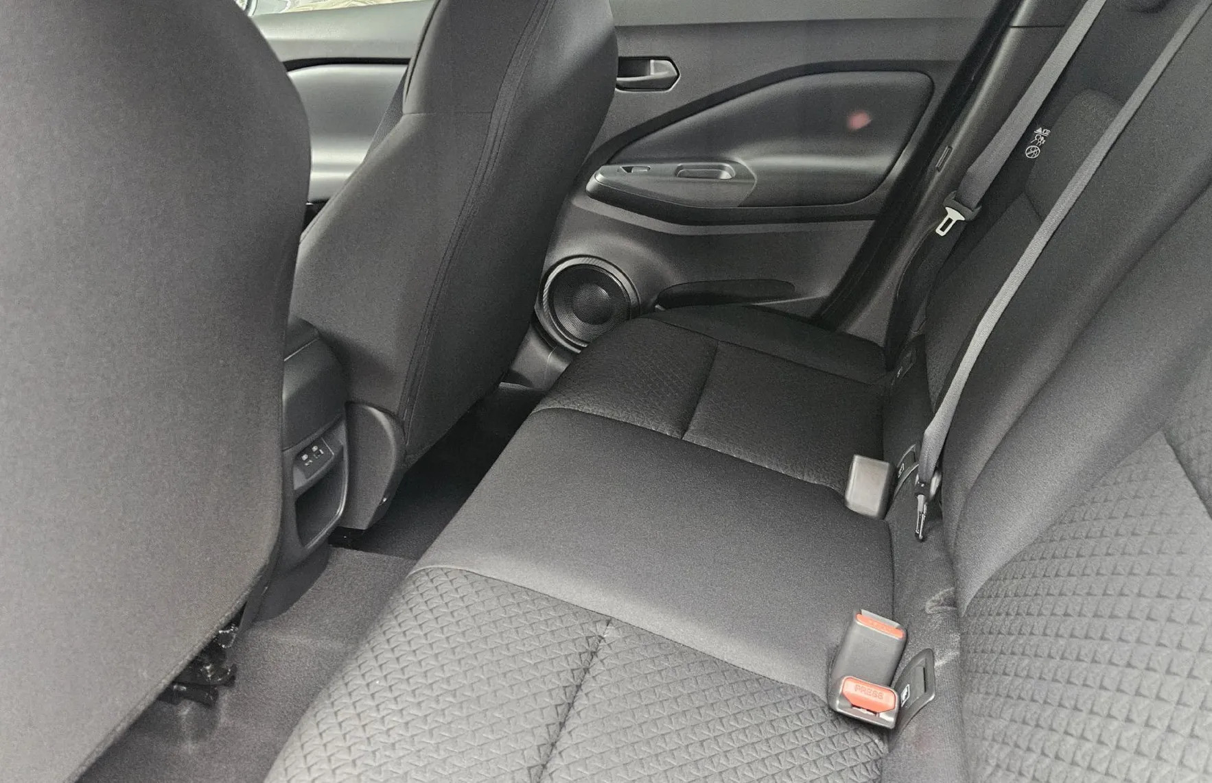 Zunanja slika - Nissan Juke - 1.0 DIG-T 114 Acenta - 6