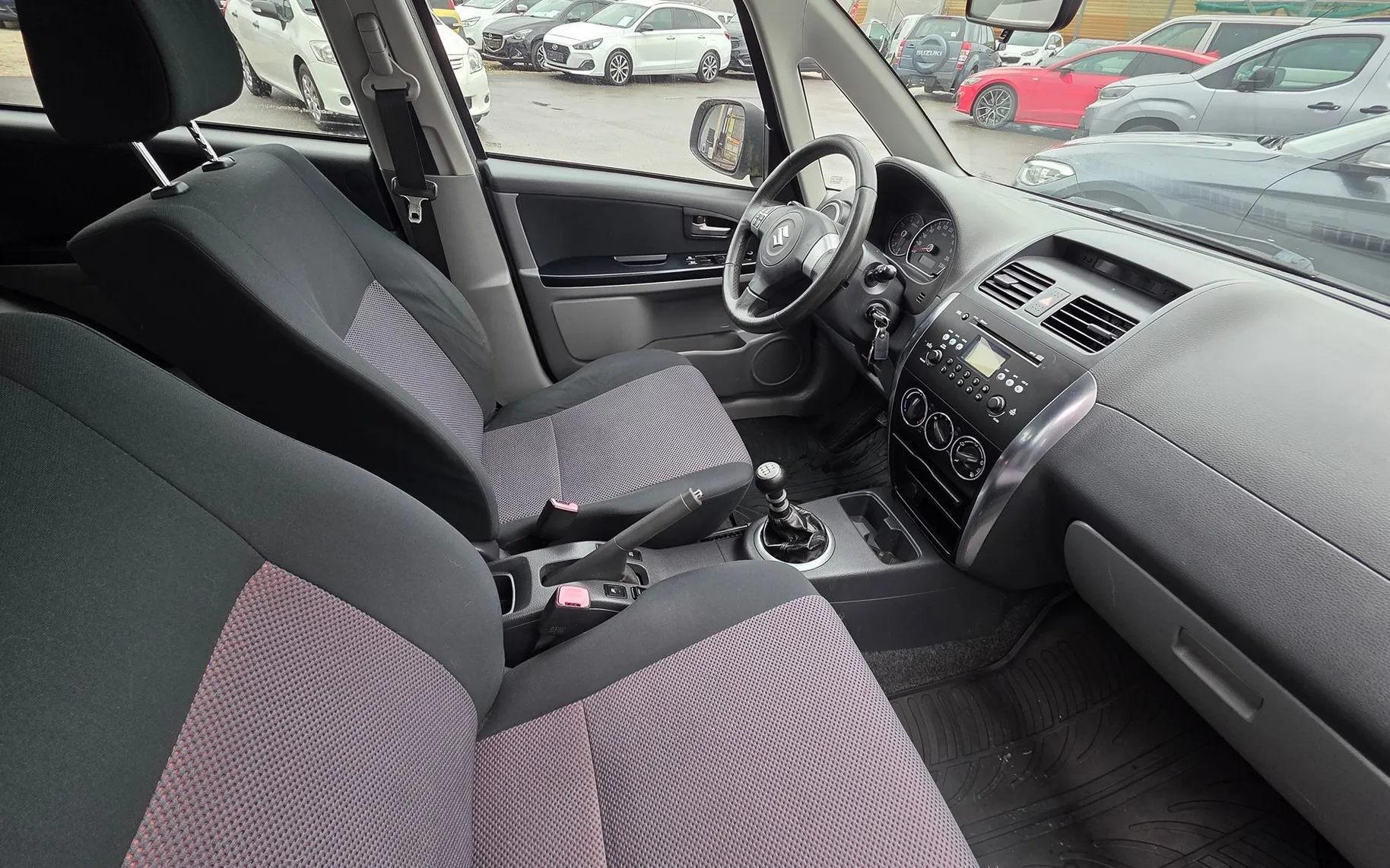 Zunanja slika - Suzuki SX4 - 1.9 TD COMFORT+ 4X4 ABS.KLIMA.CD  LEPO OHRANJEN - 10