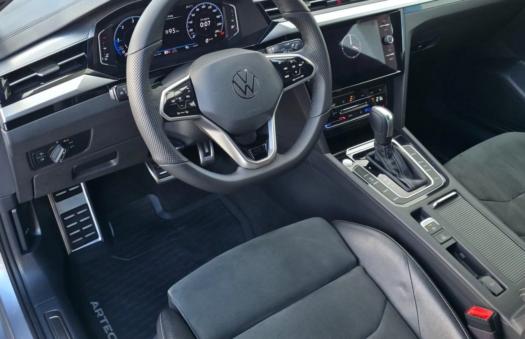 Zunanja slika - Volkswagen Arteon - 2.0TDI DSG R-Line IQ.MATRIX•ACC•GRETJE•KEYLESS•18C - 5
