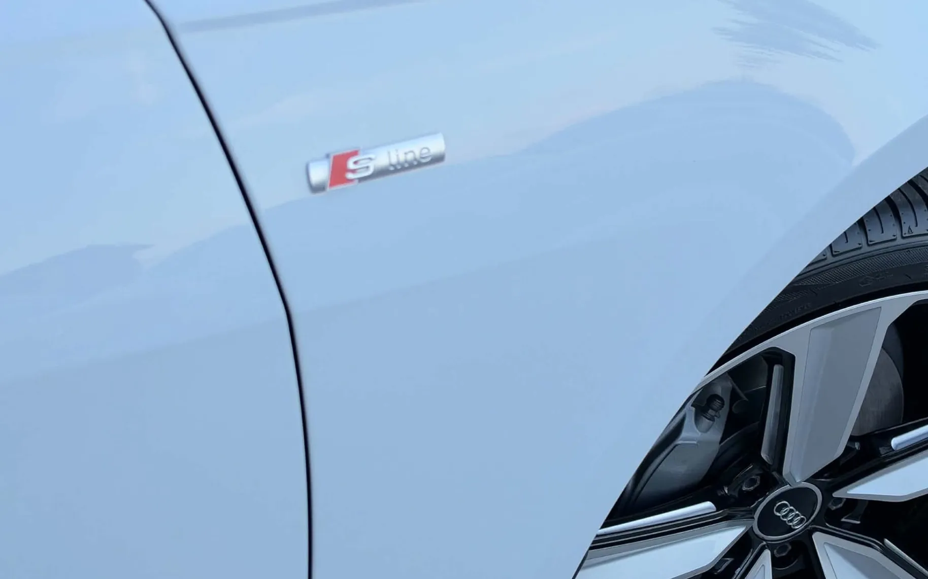 Notranja slika - Audi A6 - 2.0 TDI-AUT-S LINE-NAVI-LIZING ZA TUJCE-KAMERA- - 8