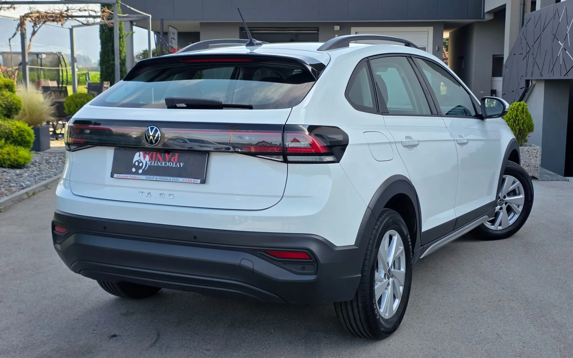 Zunanja slika - Volkswagen Taigo - 1,0 TSI Life - 4