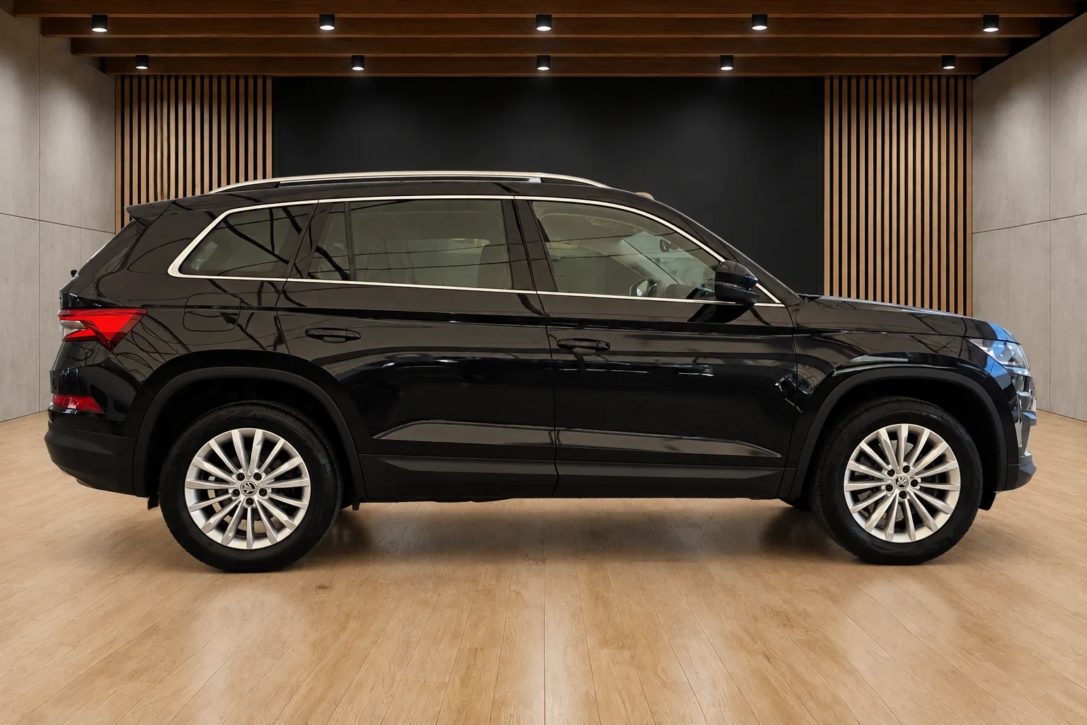 Zunanja slika - Škoda Kodiaq - 4x4 2.0 TDI Style DSG 147KW-1 Lastnik-Bog.Oprema - 5