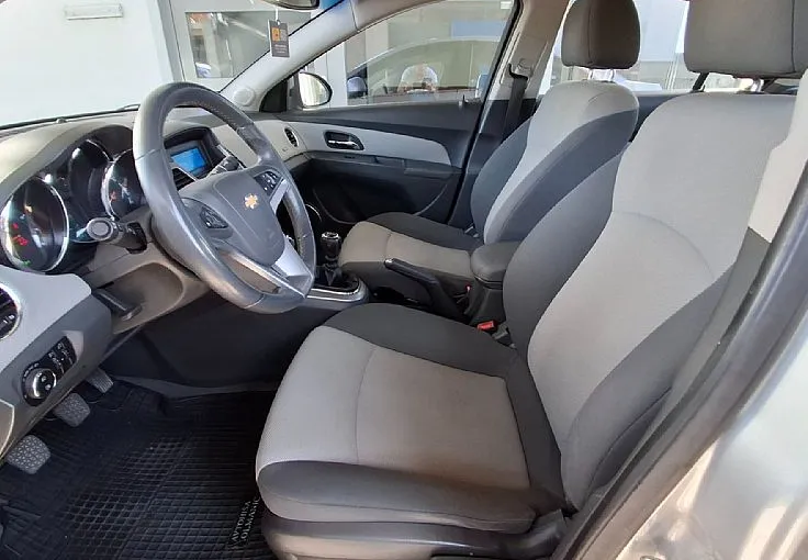 Zunanja slika - Chevrolet Cruze - 1.8 16V LT+slovensko vozilo - 5