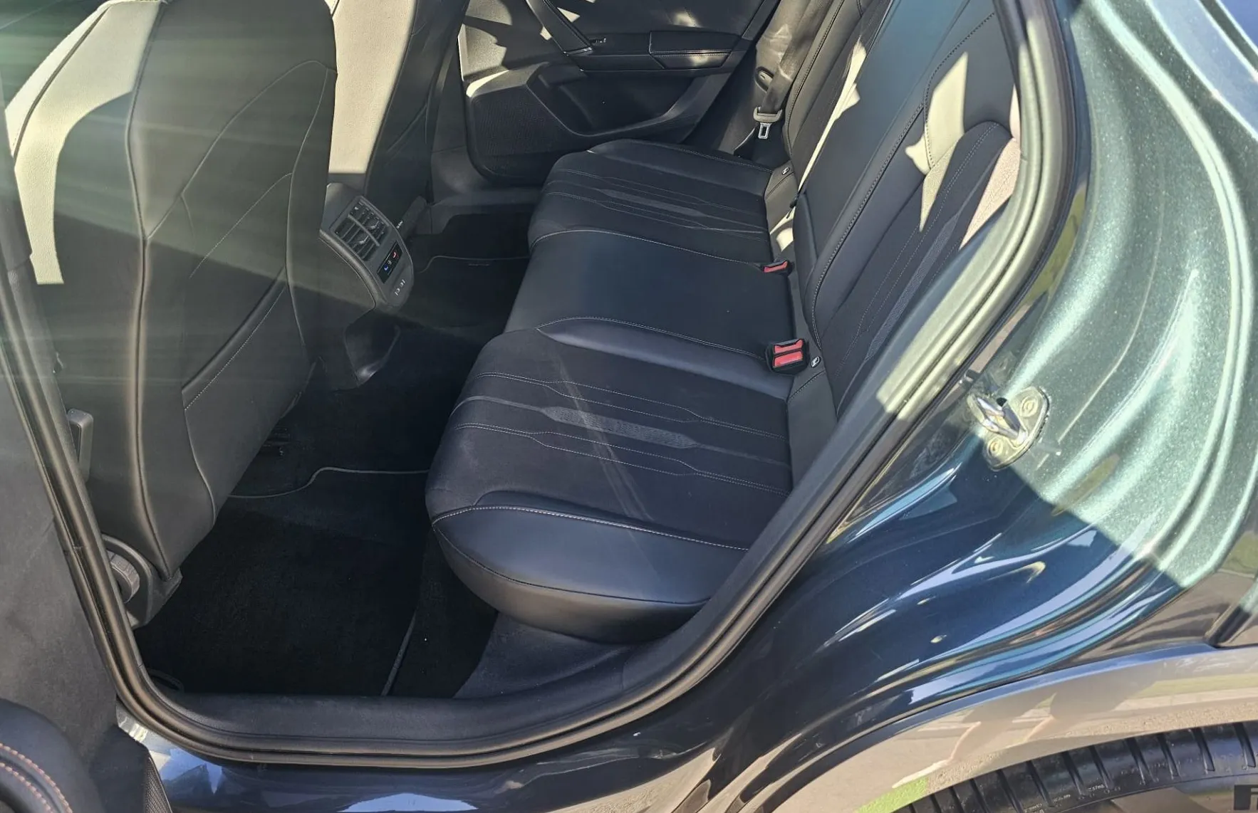Zunanja slika - Cupra Formentor - 2.0 TDI|fuLED|ACC|kamera|NAVI|ASSIS|ALU|delUSNJE - 10