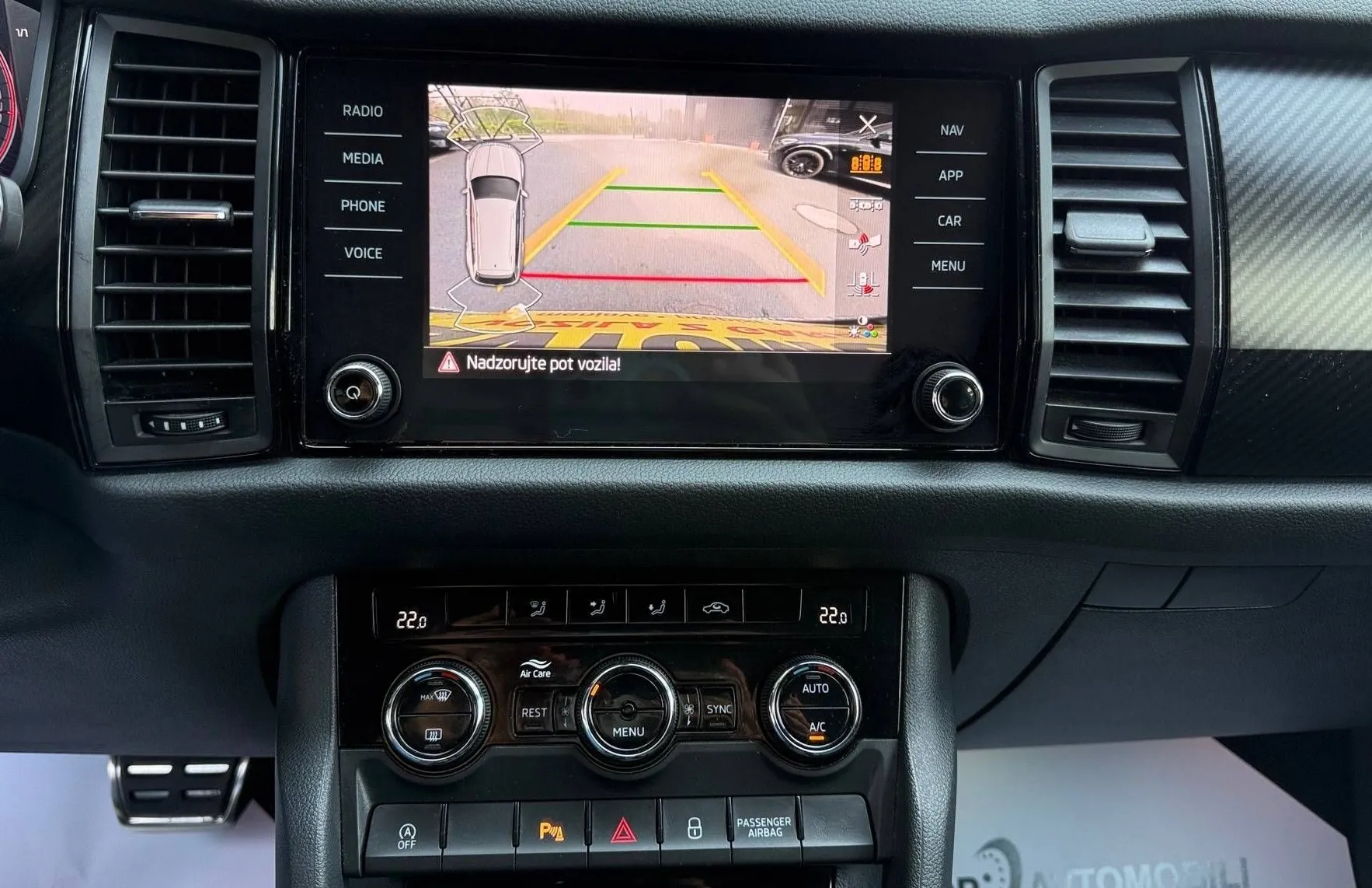 Zunanja slika - Škoda Kodiaq - 2.0 TDI Sportline VIRTUAL RADAR FULL LED KAMERA - 16