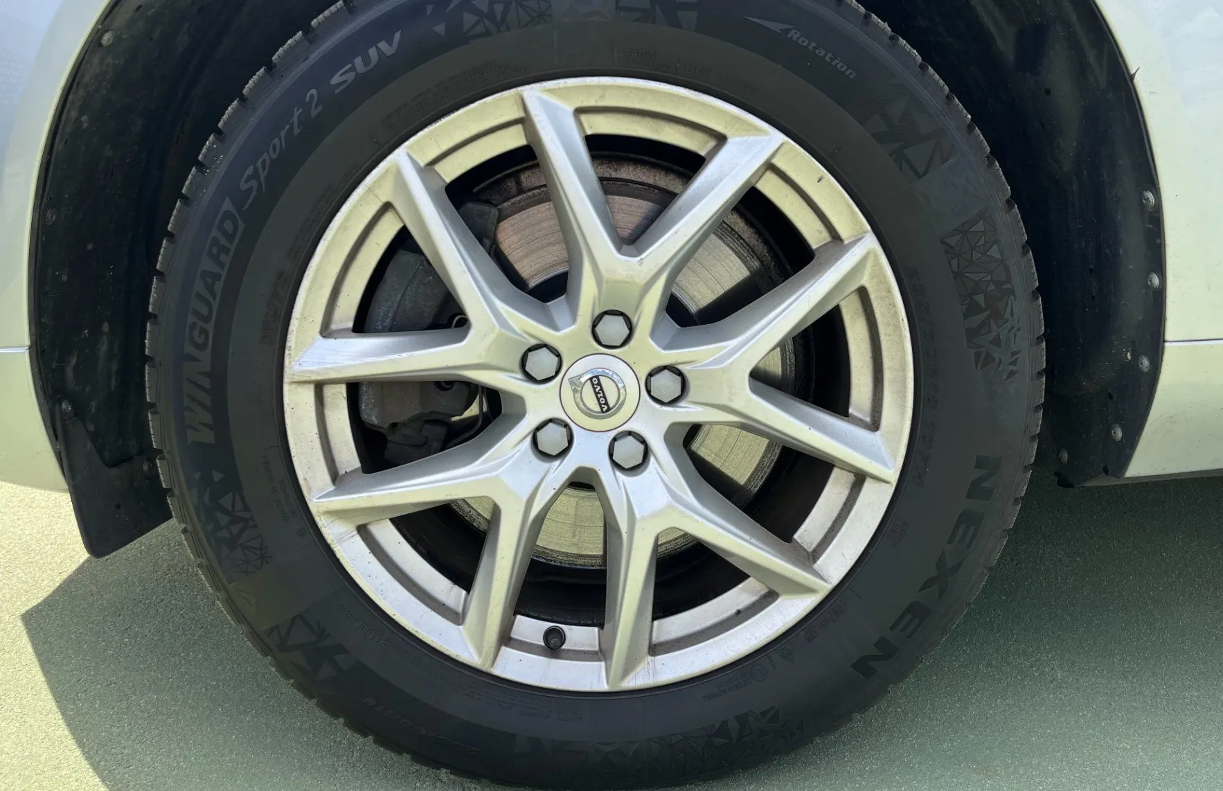 Zunanja slika - Volvo XC60 - D4 AWD Momentum Avt. LED.NAVI.ACC.2XPDC.VZR KAM - 20