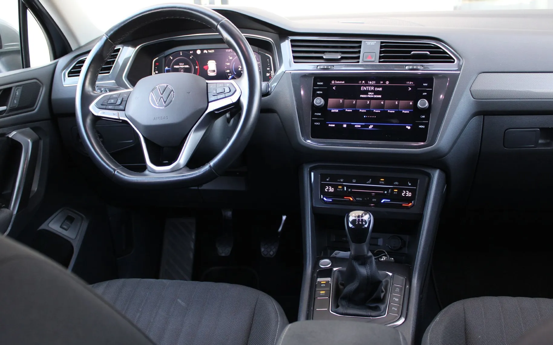 Zunanja slika - VW Tiguan Allspace - 2.0 TDI SCR BMT 110kW Life VIRT GRET SED AKT TEMP - 7
