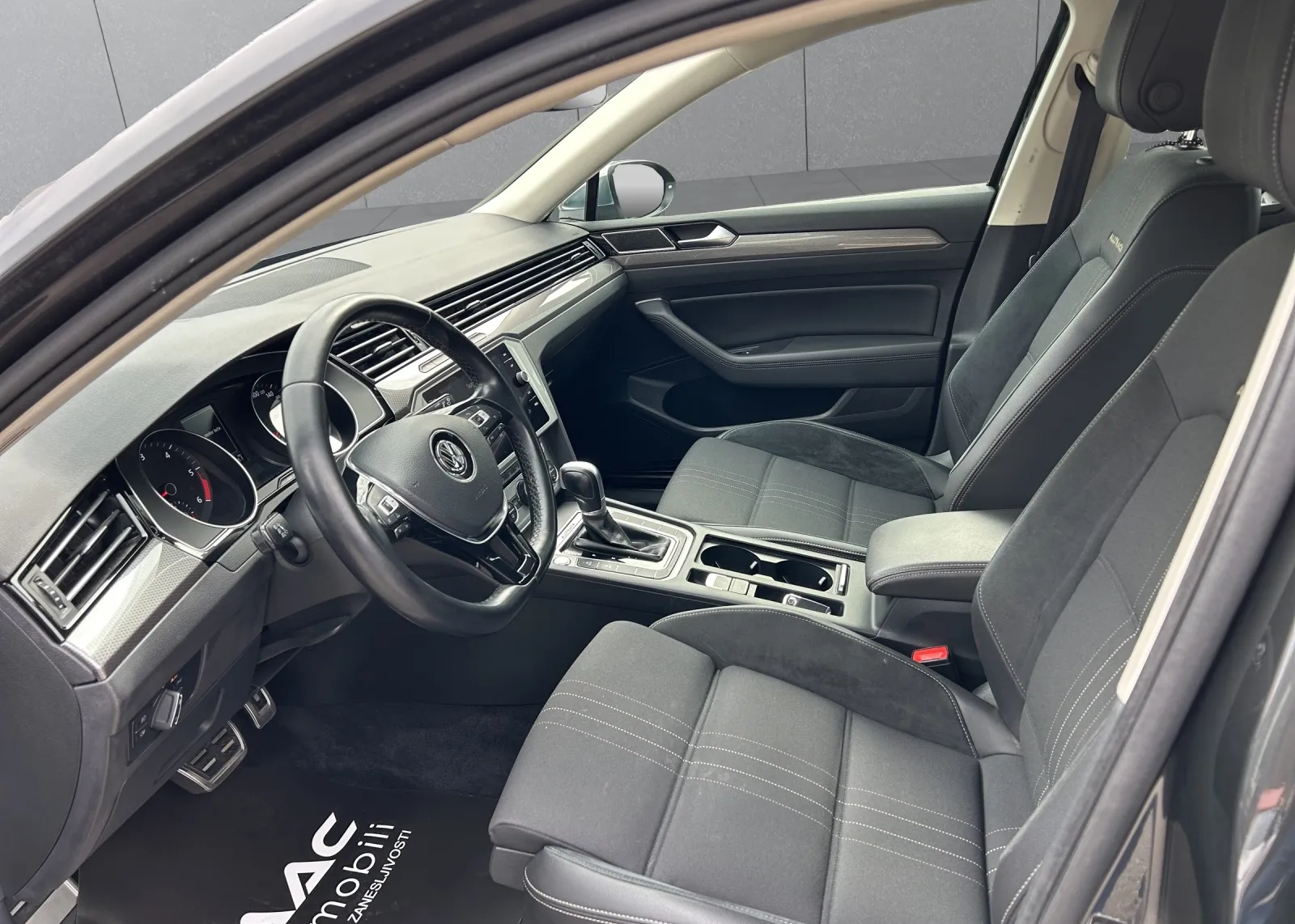 Zunanja slika - Volkswagen Passat - 2.0TDI 4MOTION - 6