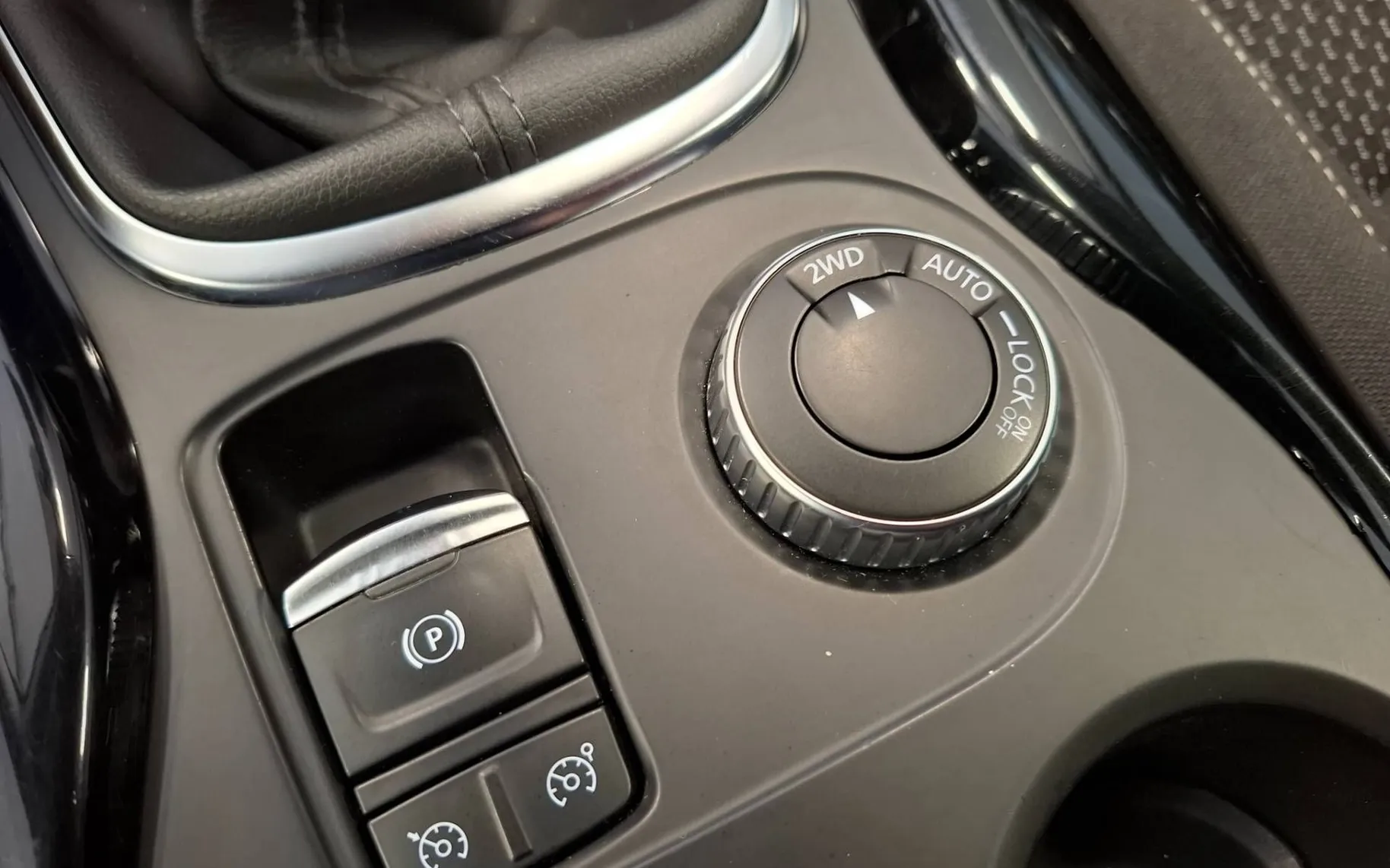 Notranja slika - Renault Kadjar - 1.6 dCi 4X4 130 Energy Xmod KREDIT BREZ POLOGA ... - 8