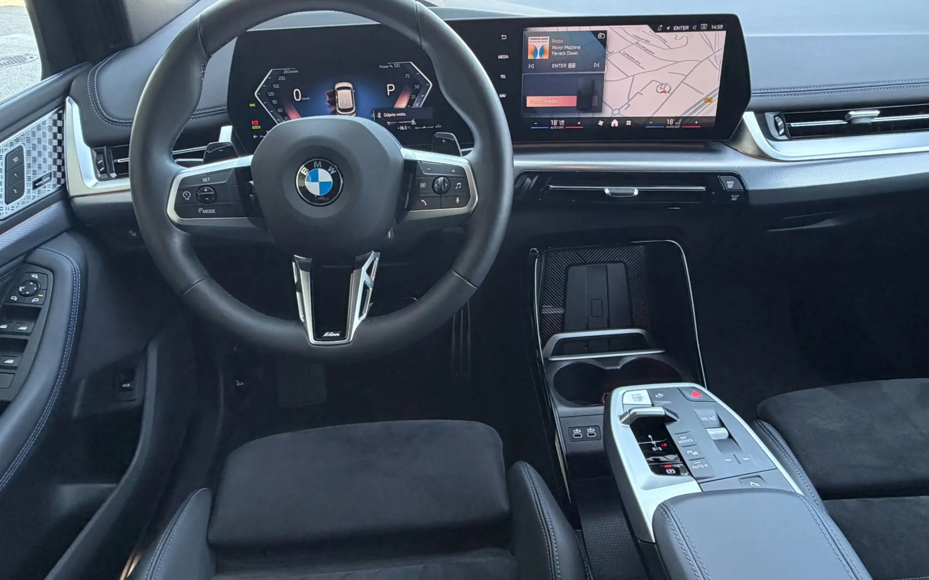 Zunanja slika - BMW Serija 2 - BMW 218i, 100KW M Sports package - 14