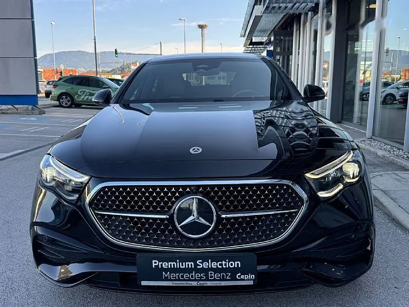 Zunanja slika - Mercedes-Benz E-Razred - 220D-AMG-LINE-DISTRONIC-PANORAMA-LED-PREMIUM-TOP - 2
