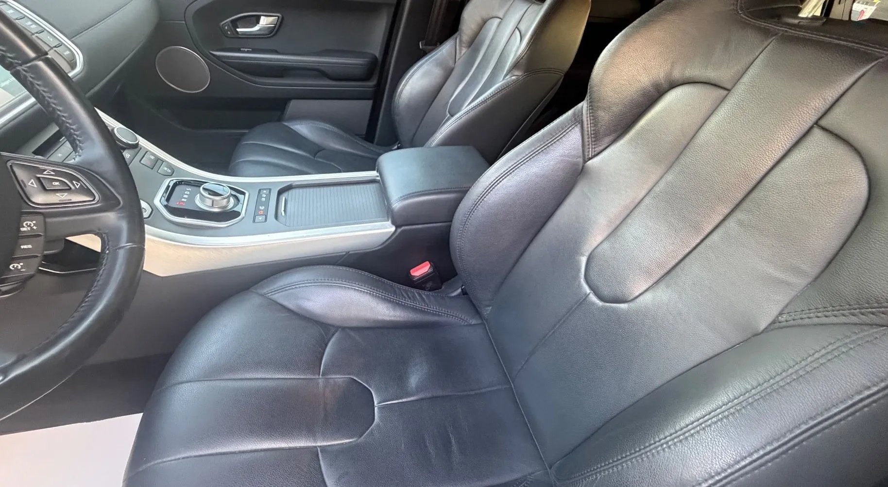 Notranja slika - Land Rover Range Rover Evoque - 4x4 - 10