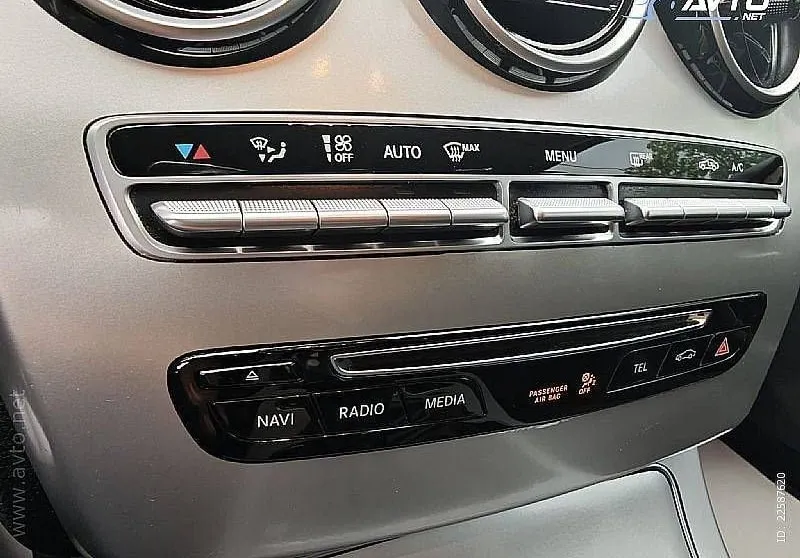 Notranja slika - Mercedes-Benz C-Razred - C 180 d T - 9