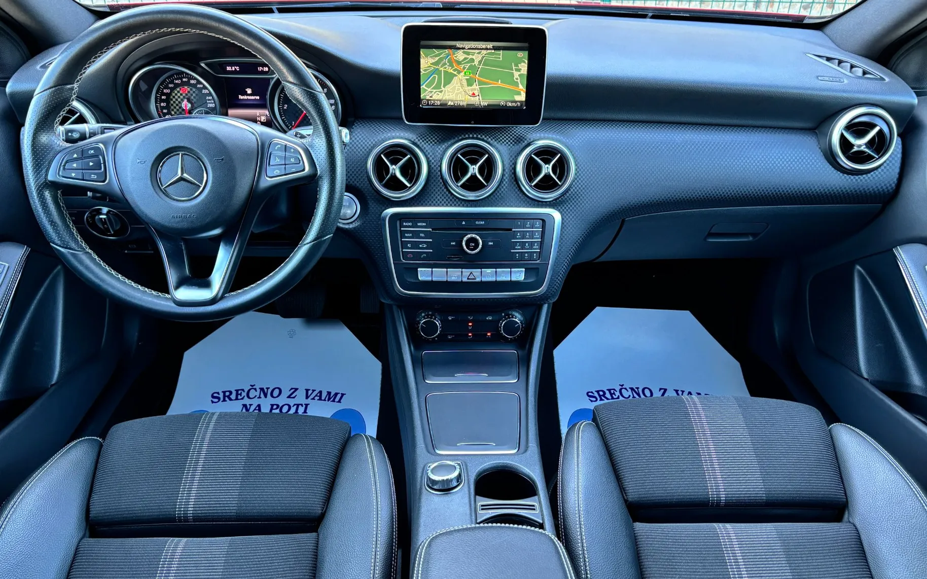 Zunanja slika - Mercedes-Benz A Class Coupe - A-Razred 200 D AUT. - 9