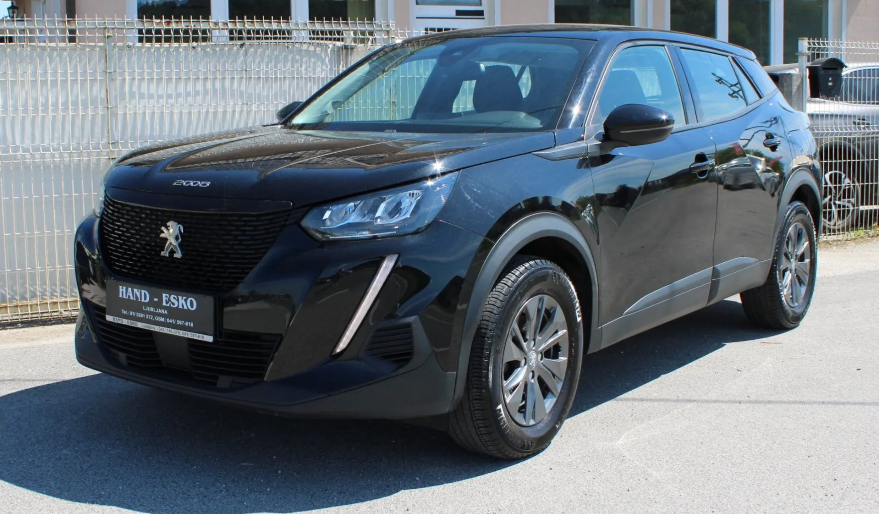 Zunanja slika - Peugeot 2008 - 1.2 PureTech 130 S S Active Pack Avt. - 1