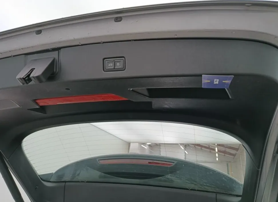 Zunanja slika - Audi Q4 - e-tron  E-TRON 40 82kWh.S line.LUKSENBURG.ACC.KAMER.LED - 17