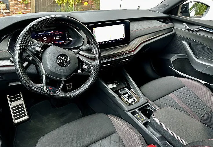 Zunanja slika - Škoda Octavia - RS 2.0 TSI+ALU19+MATRIX+PANORAMA+KAMERA+APPLE+PDC - 6