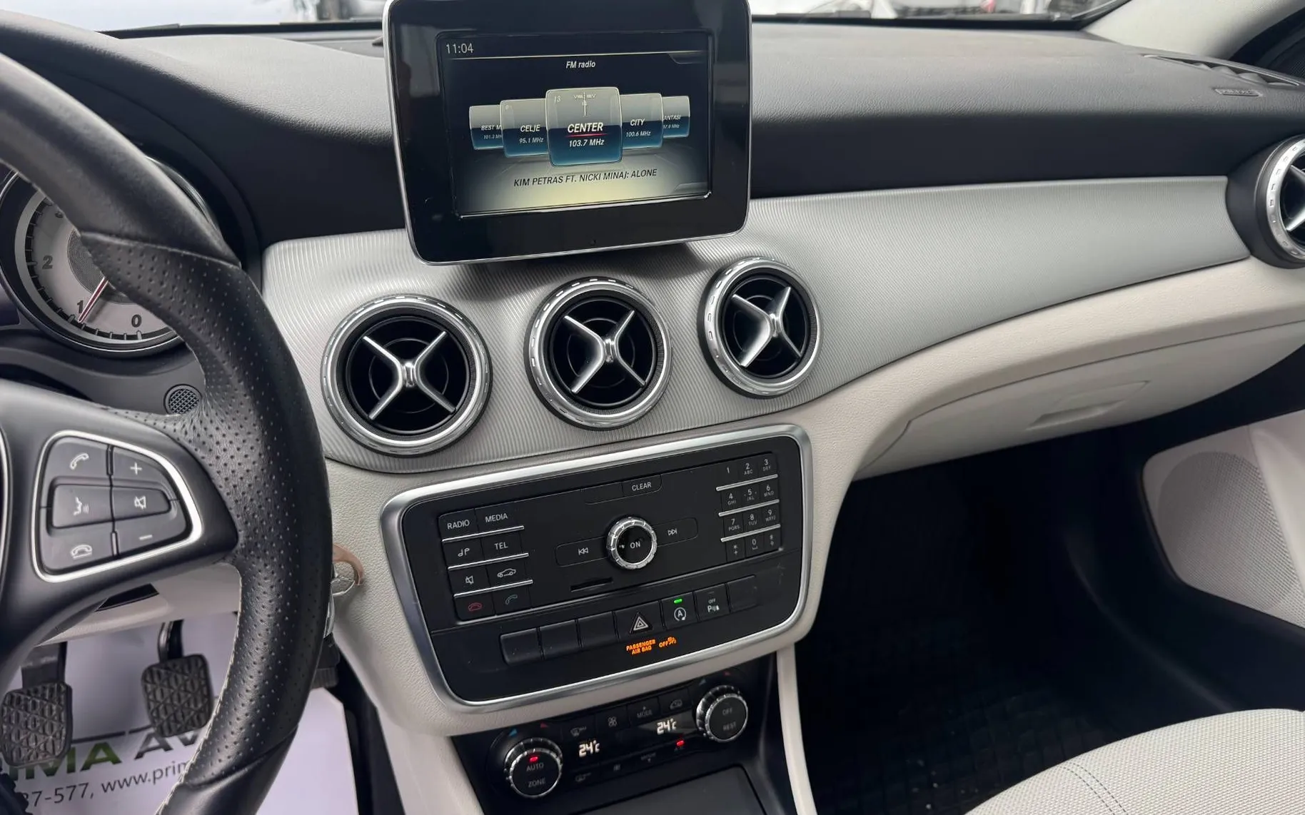Zunanja slika - Mercedes-Benz GLA-Razred - STYLE°1.LAST°SLO°LED°DIG.KLIMA°PARK.SEN°96.000 KM - 16