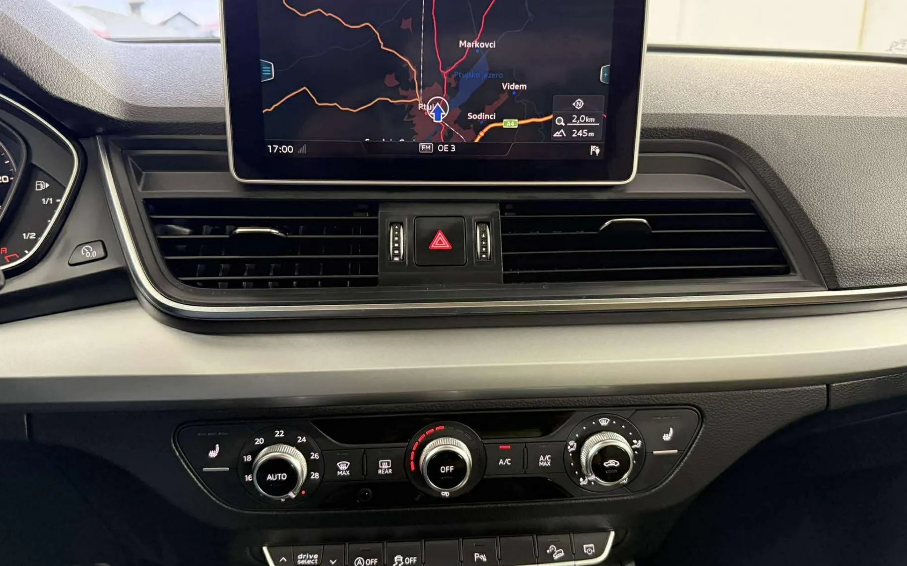 Zunanja slika - Audi Q5 - 40 TDI quattro 140kW.NAVI.KAMERA.KLJUKA.USNJE.ALU - 19