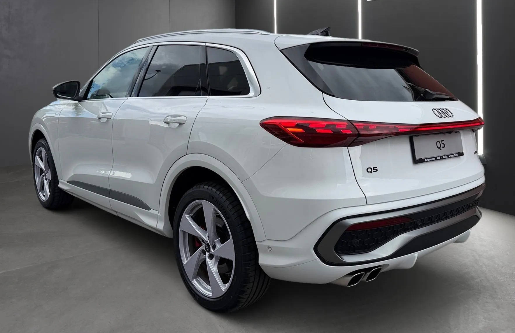 Zunanja slika - Audi Q5 - TDI quattro 150 kW - 4