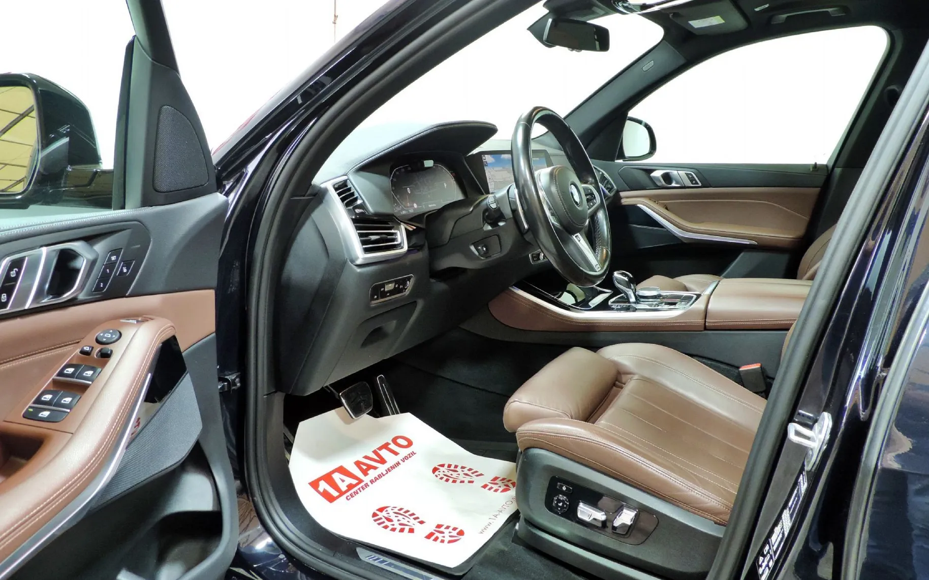 Zunanja slika - BMW X5 - serija :  xDrive40d Avt. M SPORT LASER-PANORAMA-360-DVD - 9