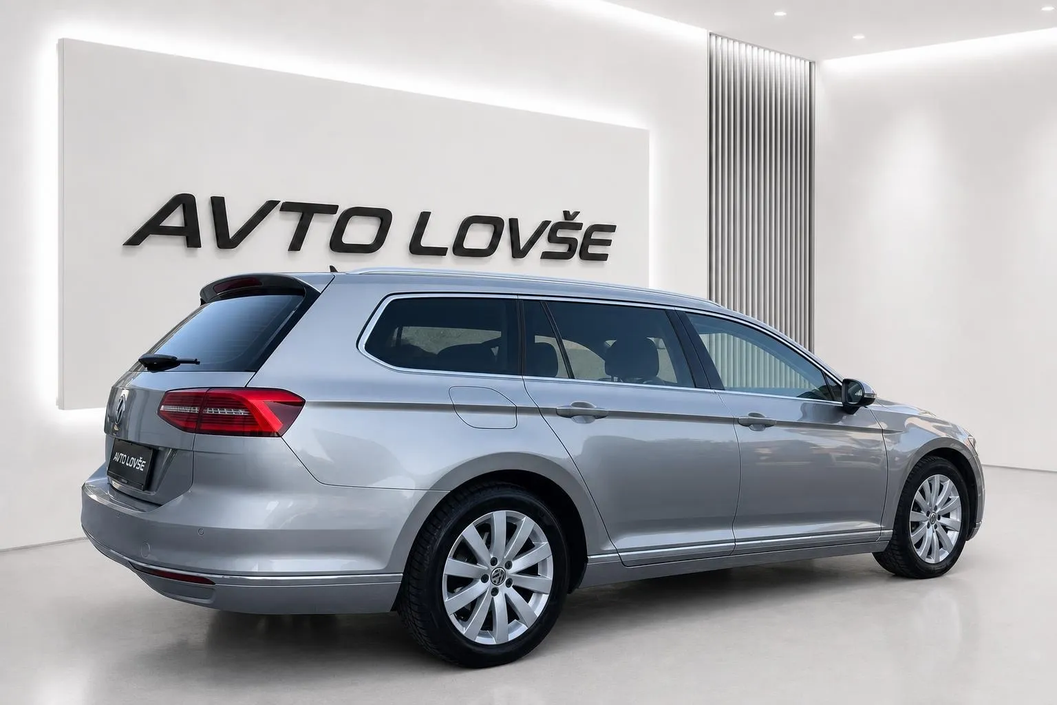 Zunanja slika - Volkswagen Passat Variant - 2.0 TDI BMT Highline DSG-LED-NAVI-ALU-ODLIČEN... - 5