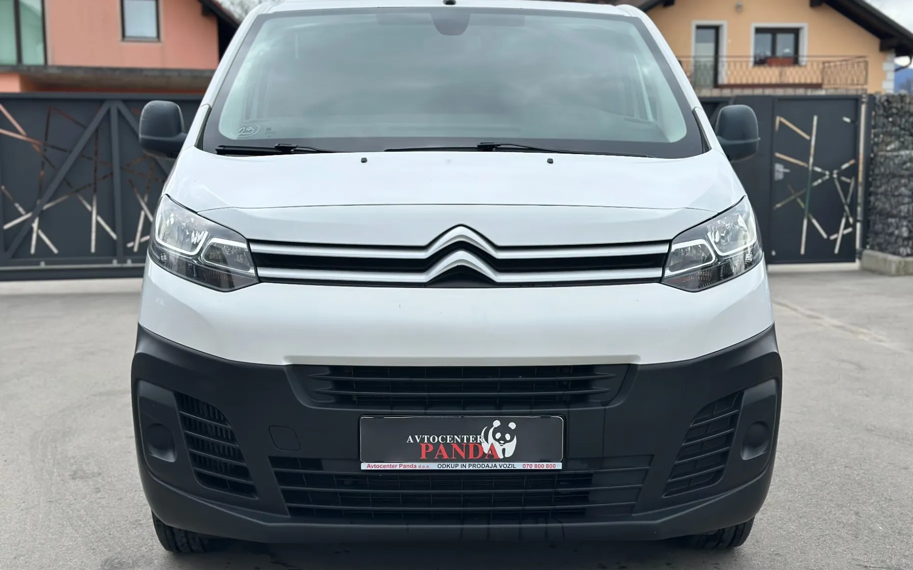 Zunanja slika - Citroën Jumpy - 2.0 HDI L2 - 7