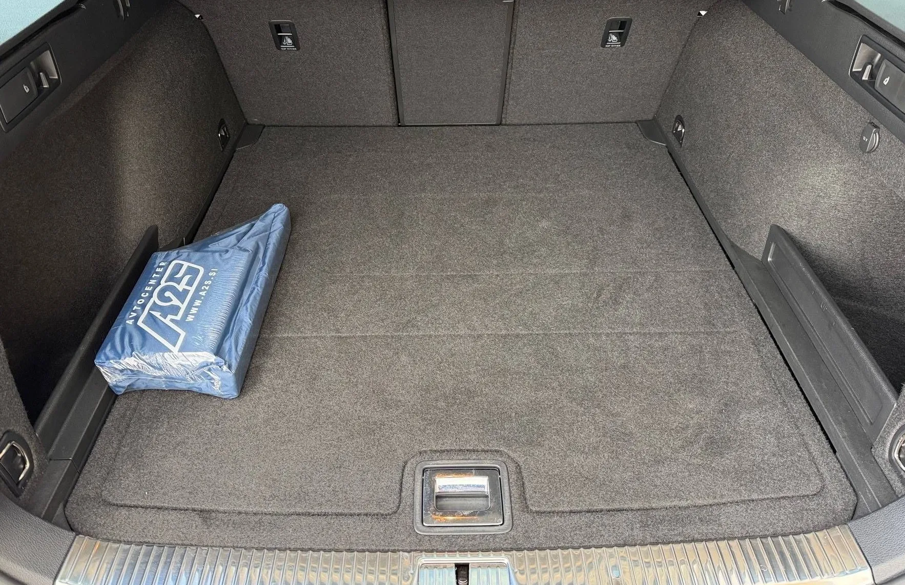 Zunanja slika - VW Passat - Variant 2.0 TDI BMT SCR avt.147kW-Matrix-Mrtvi kot ACC - 11